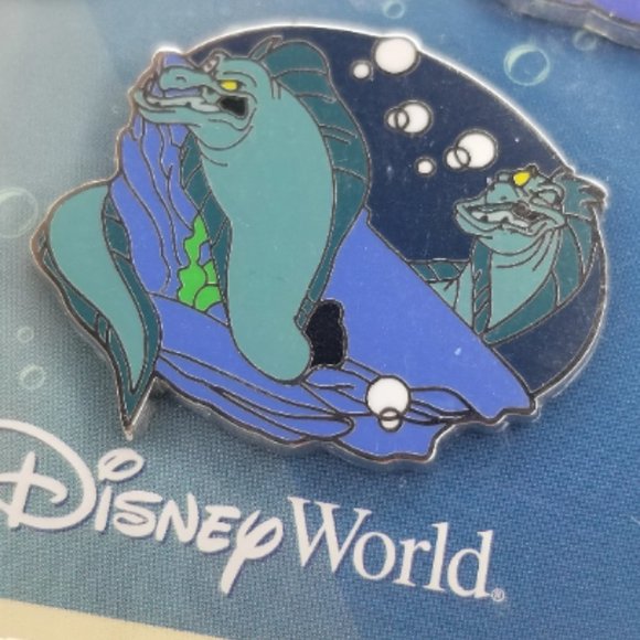 Disney's The Little Mermaid 7-Pin Set Disneyland Walt Disney World Parks - Picture 8 of 10